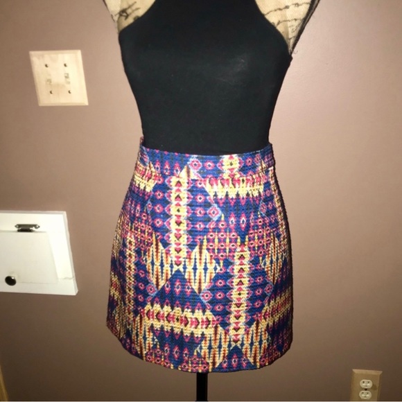 SAM EDELMAN NWOT TRIBAL PRINT MINI SKIRT!! - Picture 2 of 9